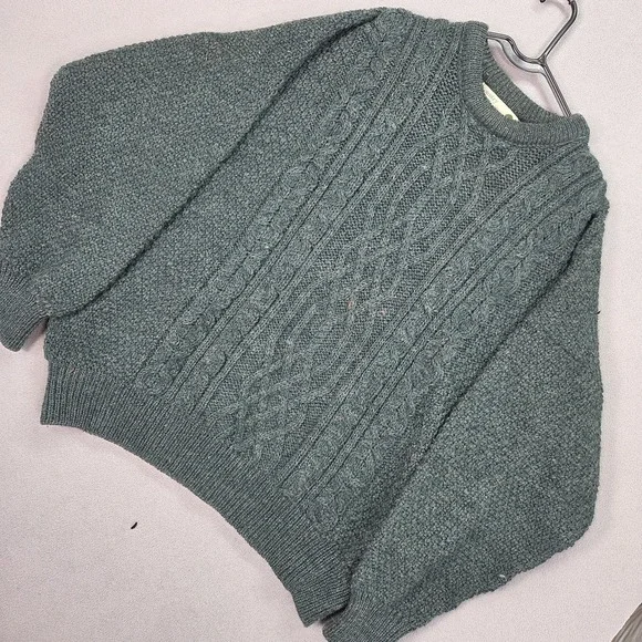 Country Collection Sweater Mens XL Green Wool Aran Cable Knit Crewneck Ireland - Picture 2 of 7